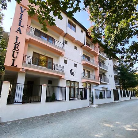 Vila Leul Jupiter Εξωτερικό φωτογραφία