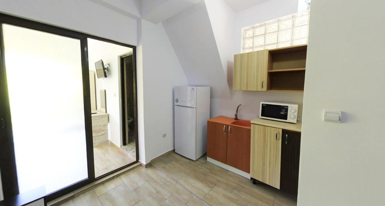 Vila Leul Jupiter Εξωτερικό φωτογραφία